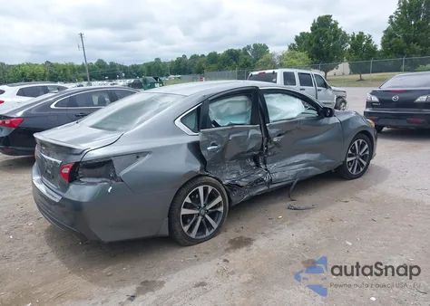 2016 Nissan Altima 2.5 Sr из США, поврежденный, VIN 1N4AL3AP5GC178655